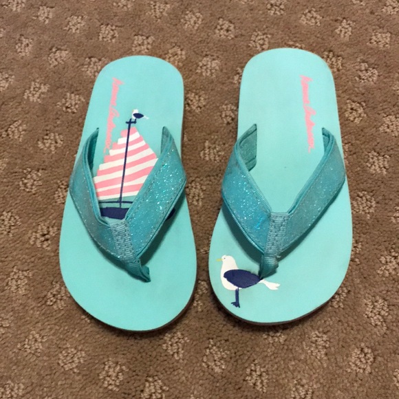hanna andersson flip flops
